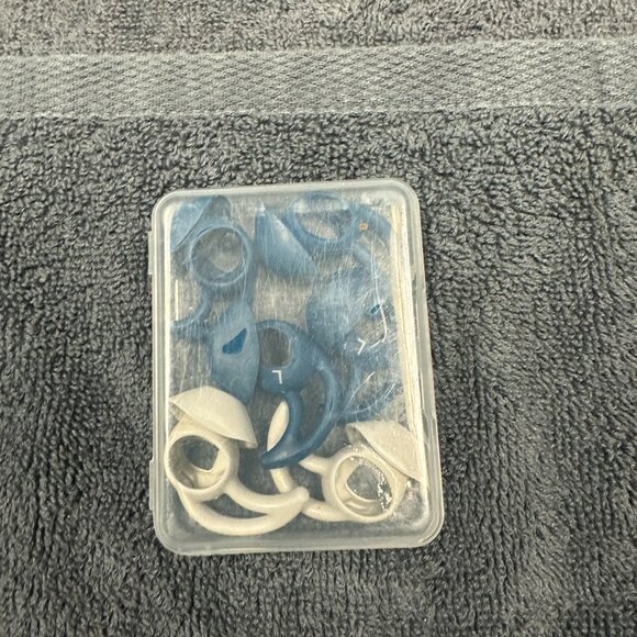 Bose headphones - Picture 3 of 3